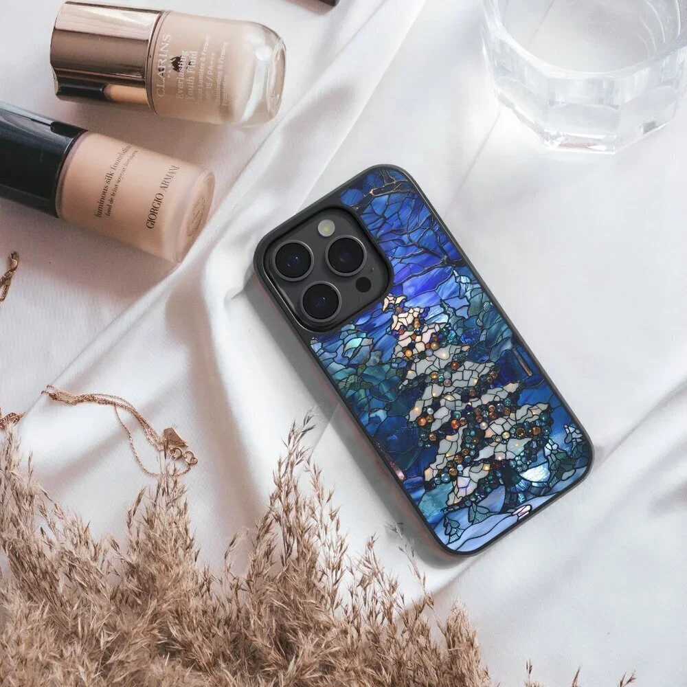 Christmas Phone Cover – iPhone 17, 16 Pro, Galaxy S25, S24, S24 Ultra, Pixel 9